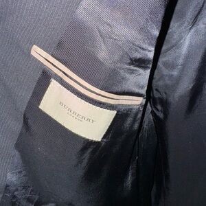 Burberry Men's Elegant Black Trench Coat